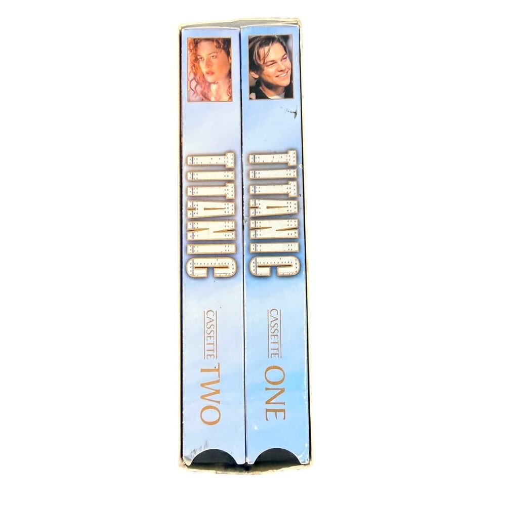Titanic VHS 2‎ Tape Set Leonardo DiCaprio Kate Winslet Paramount
